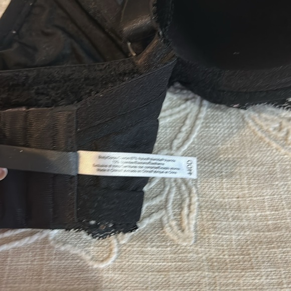 Adore Me NWT Black Pink Floral Lace Bra 44DD - Picture 5 of 8